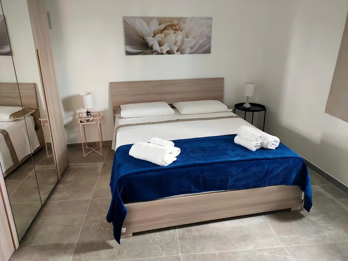 Holiday home Case Carancino Giove Syracuse Italy